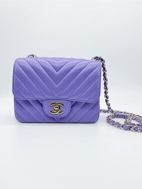 CHANEL Mini Classic Flap Bag